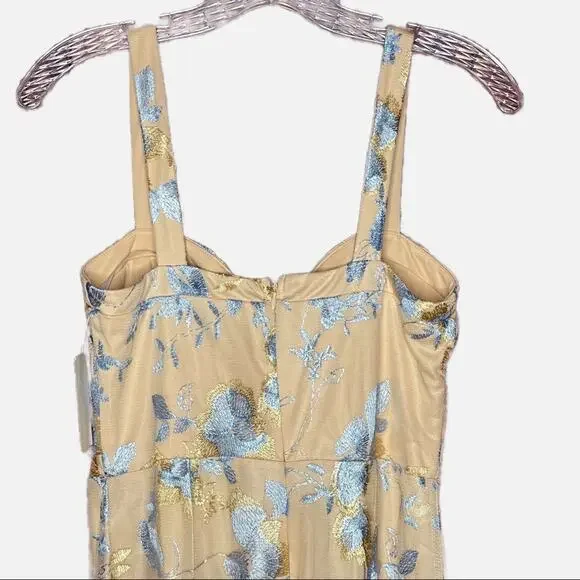 Lulu’s Formal Lace Detail Bustier Dress - Picture 3 of 10